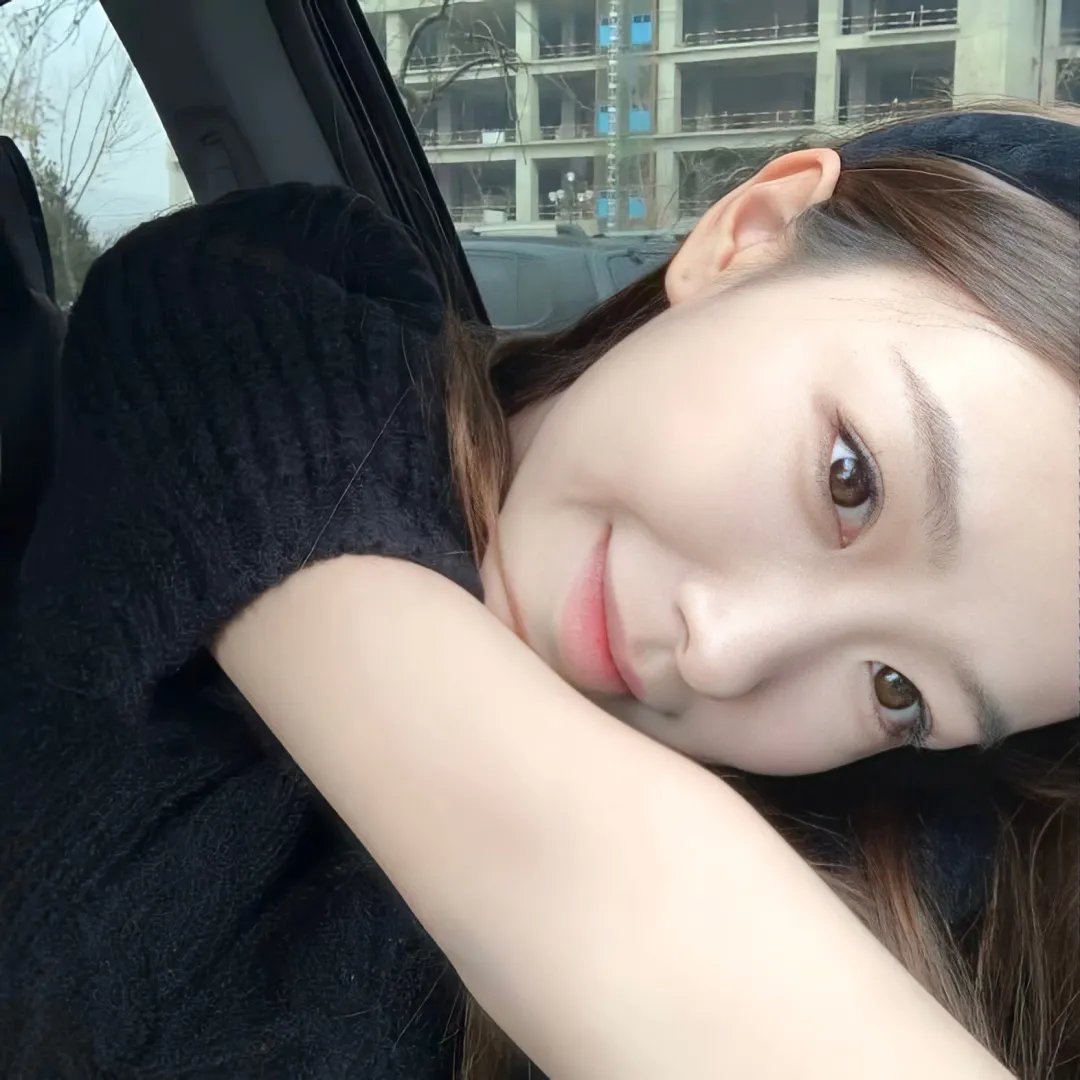 布鲁娜·路易丝：破旧立新